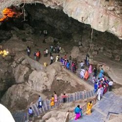 Patal Bhuvaneshwar Tour Package